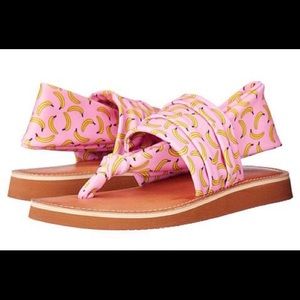 Modcloth Dirty Laundry Banana Sarong Sandals
